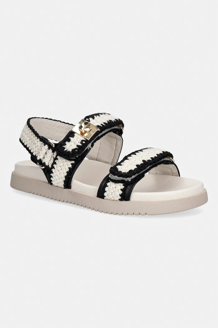 Steve Madden kadın açık topuklu sandalet Mona-M