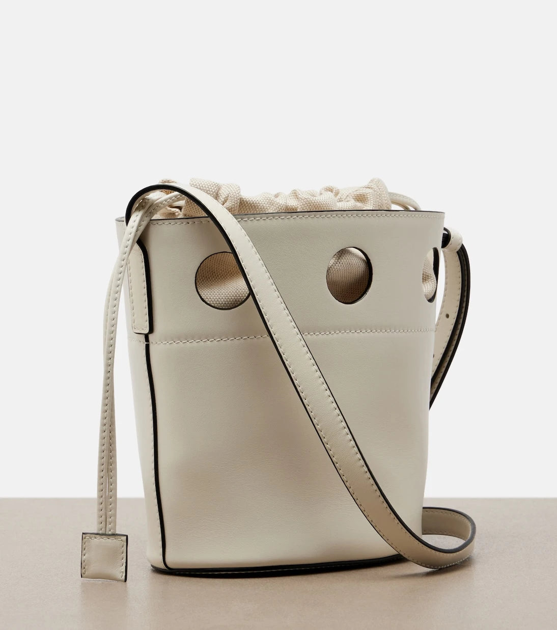 Miu Miu - Leather bucket bag