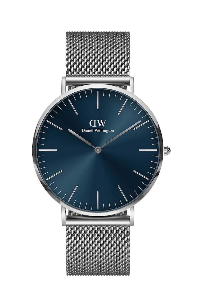 Часовник Daniel Wellington