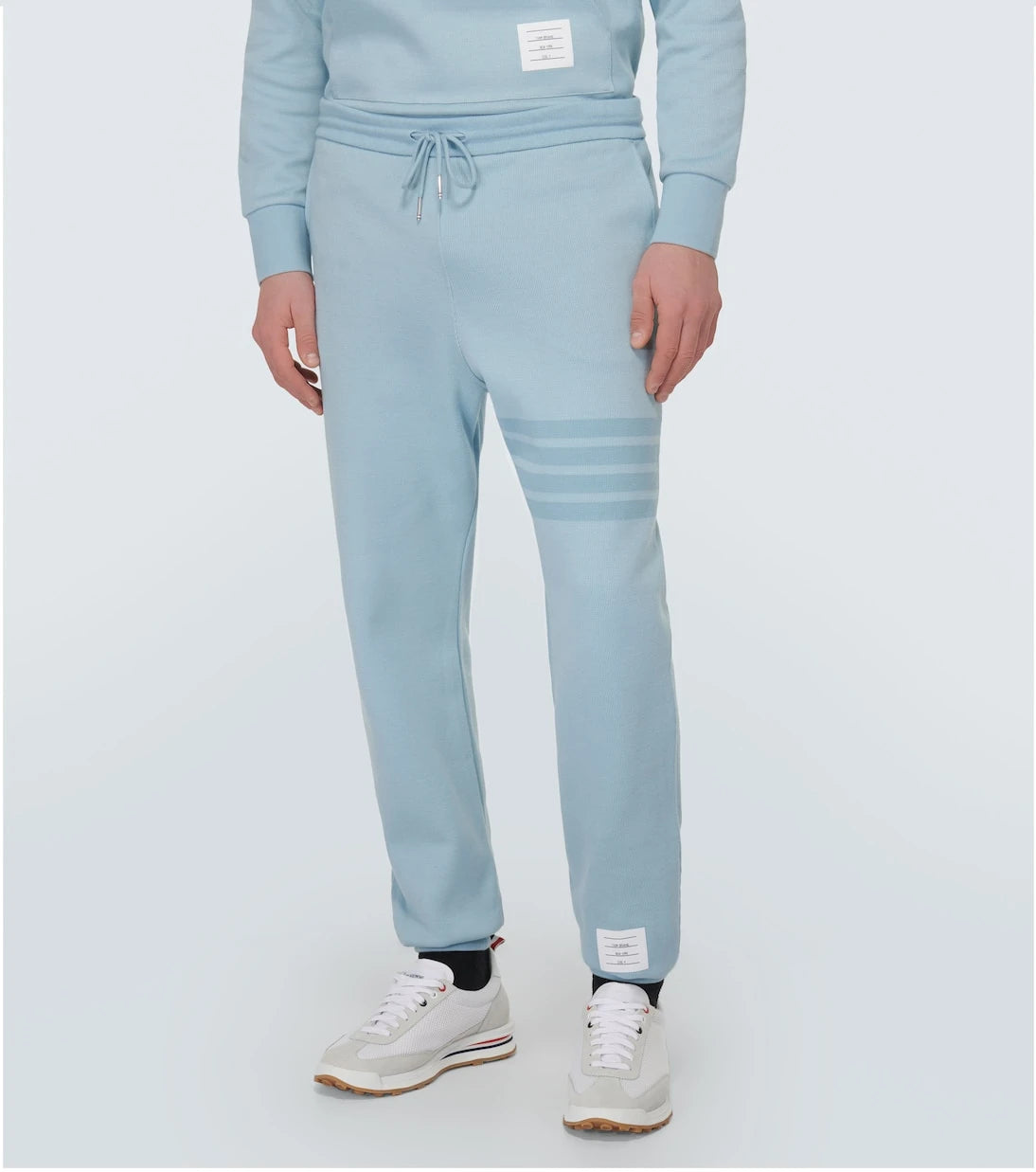Thom Browne - بنطلون رياضي من جيرسي القطن مخطط بـ 4 خطوط