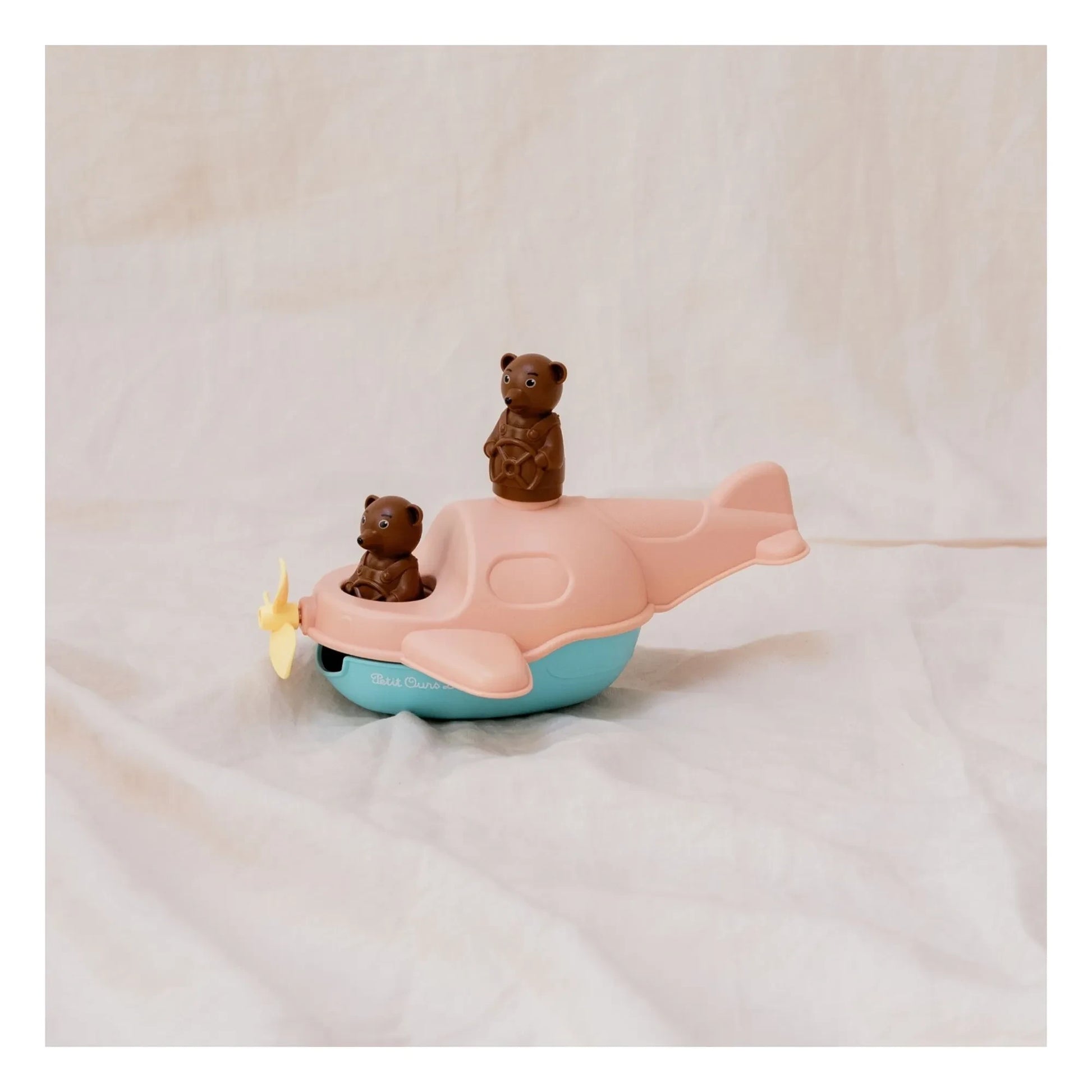 Simple - Bath floatplane - Single x Little Brown Bear | Peach