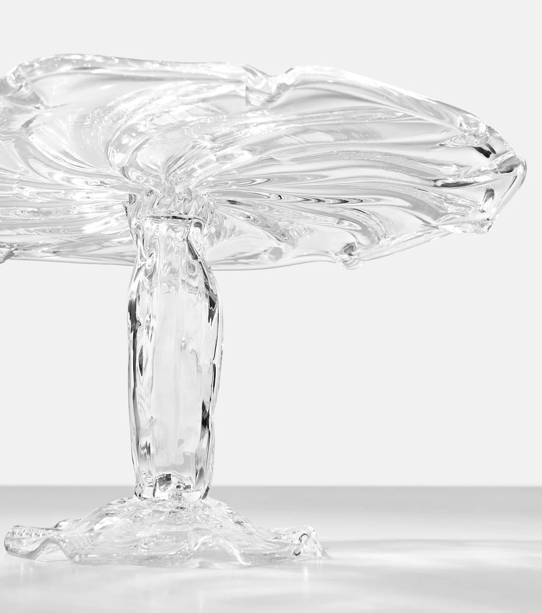 Alexander Kirkeby - Crystal cake stand
