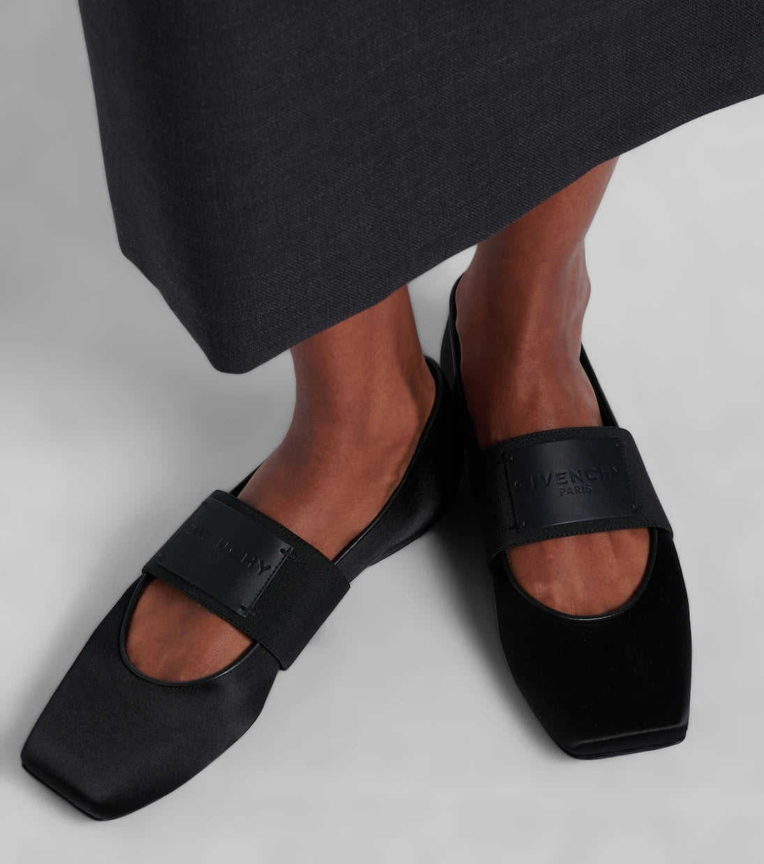 Givenchy - Sliced Square satin ballet flats