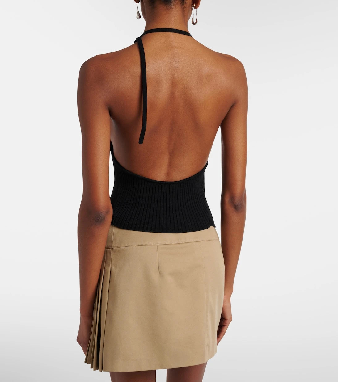 Courrèges - Pointy ribbed-knit halterneck top