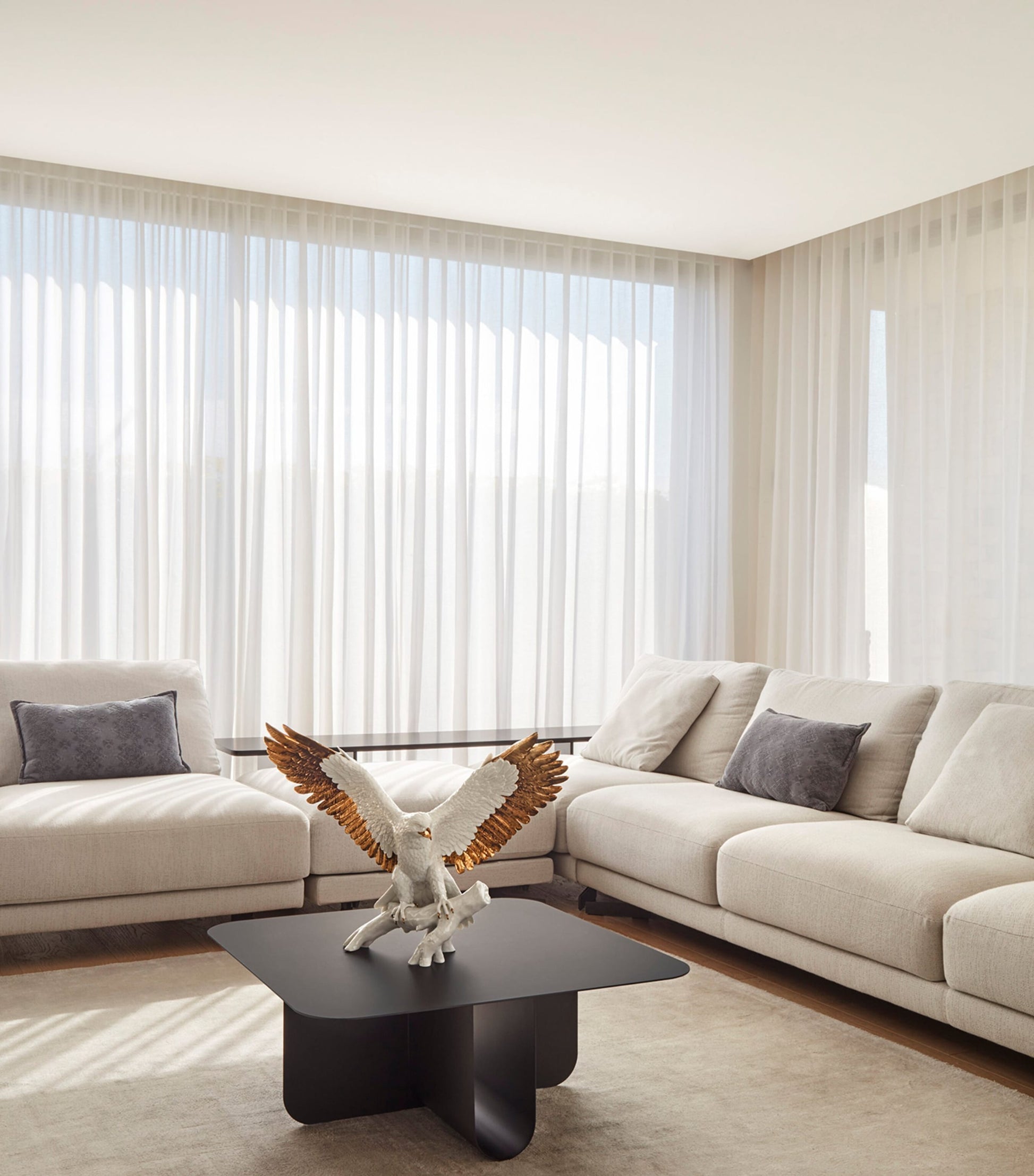 Lladró Porcelain Freedom Eagle Figure