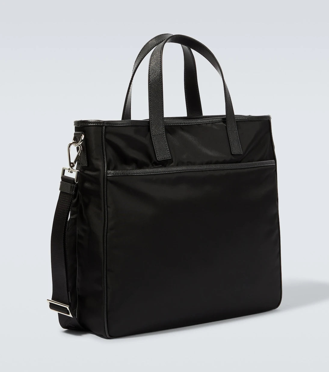 Prada - حقيبة يد توت بتصميم Re-Nylon مع حواف جلدية