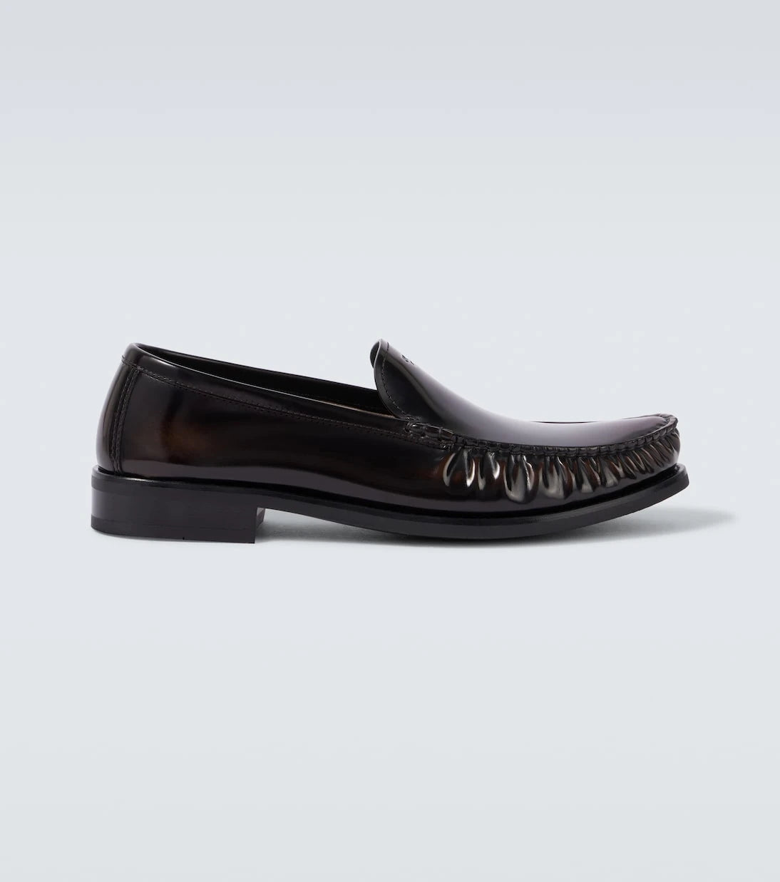 Prada - Deri makosenler