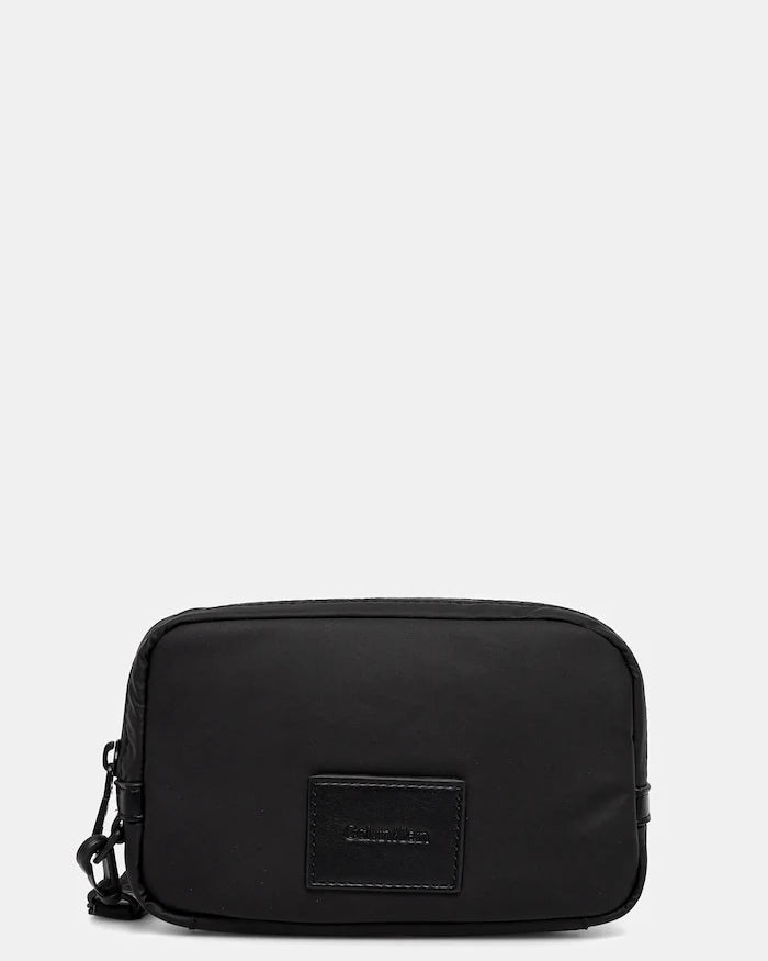 Calvin Klein Omuz Çantası