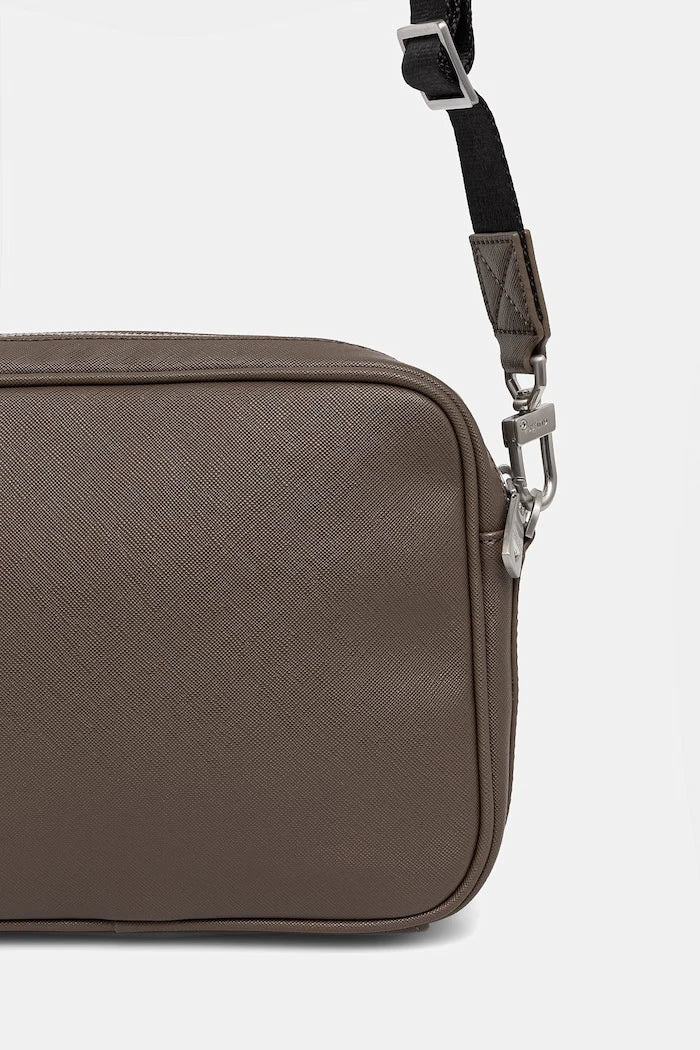 Чанта през рамо Guess MILANO