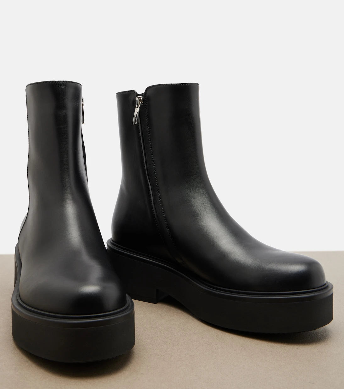 Gianvito Rossi - Hiro leather ankle boots