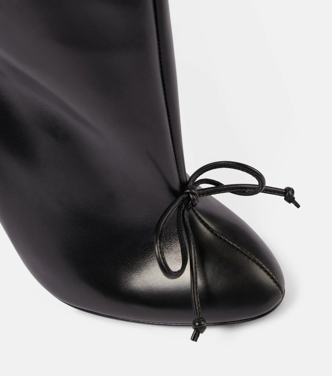 Alaïa - جزمة كاحل جلدية مزينة بفيونكة 90