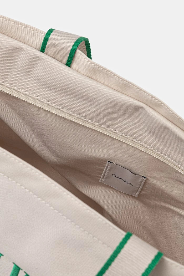 Calvin Klein çanta