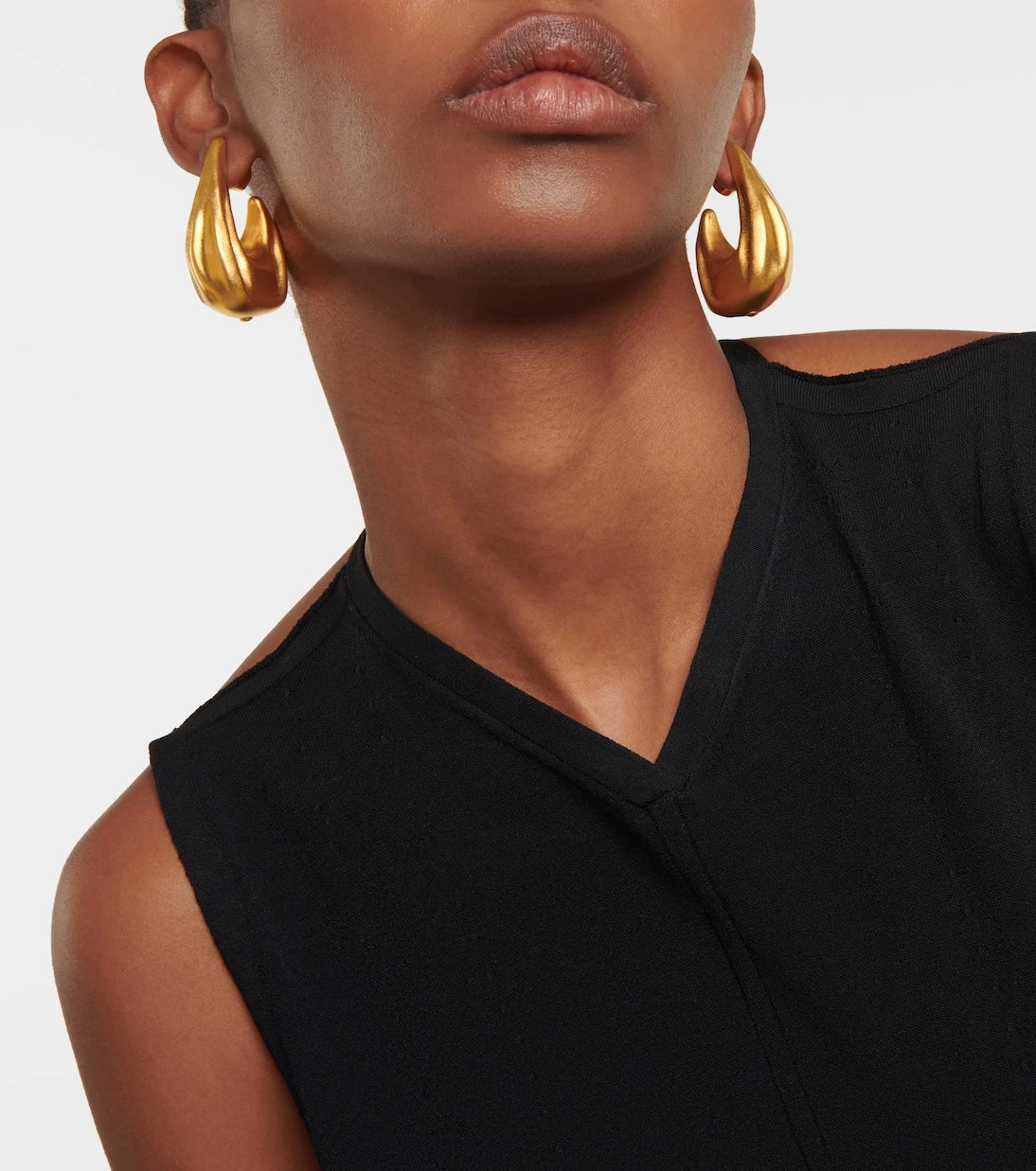 Khaite - Olivia Medium gold-plated hoop earrings