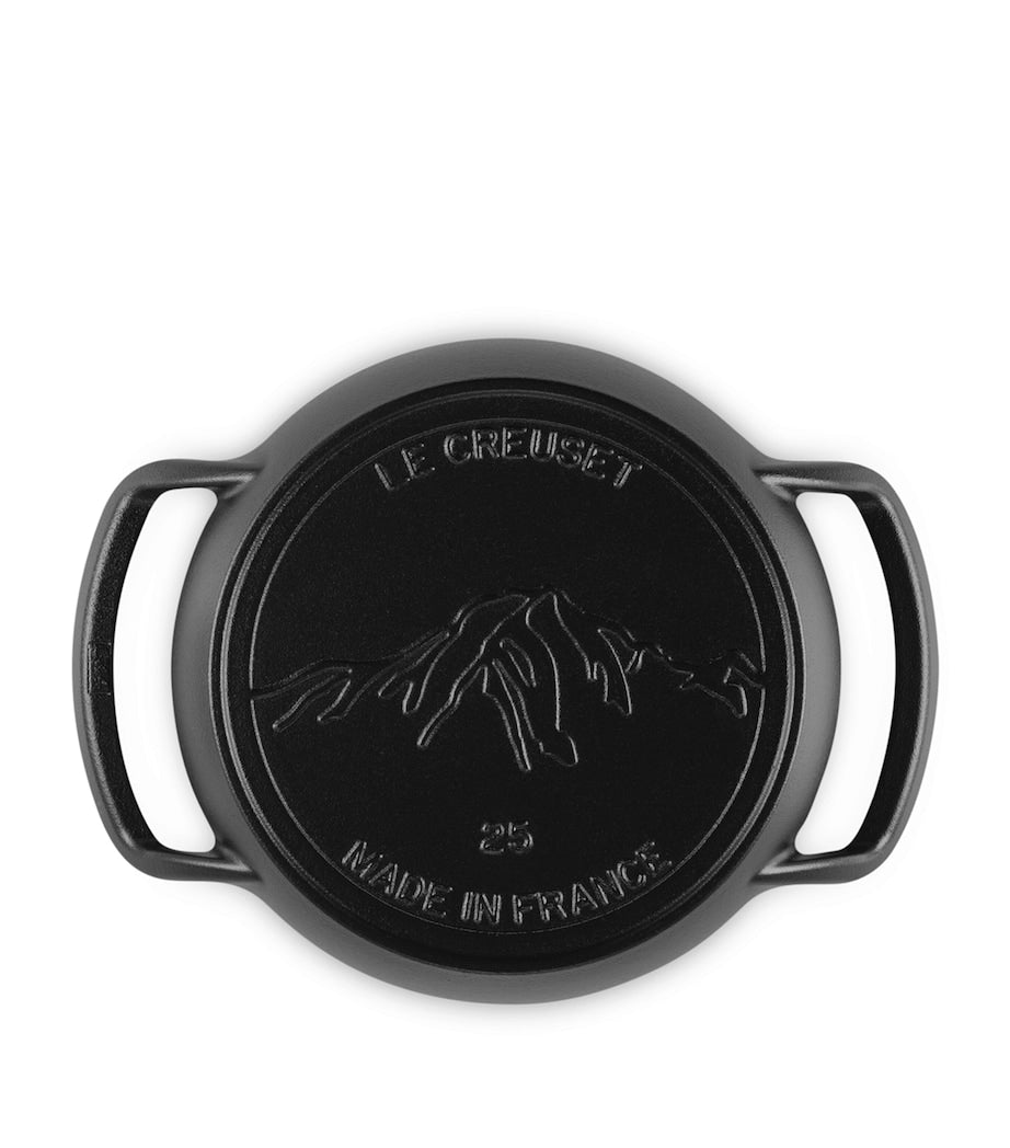 Cast Iron Outdoor Collection Round Skillet (25cm)