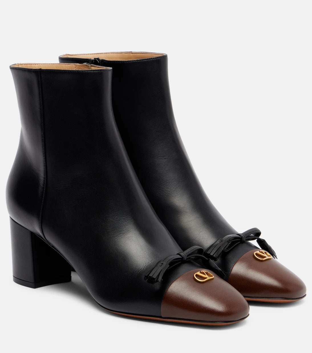 Valentino Garavani - Valet Du Roi leather ankle boots