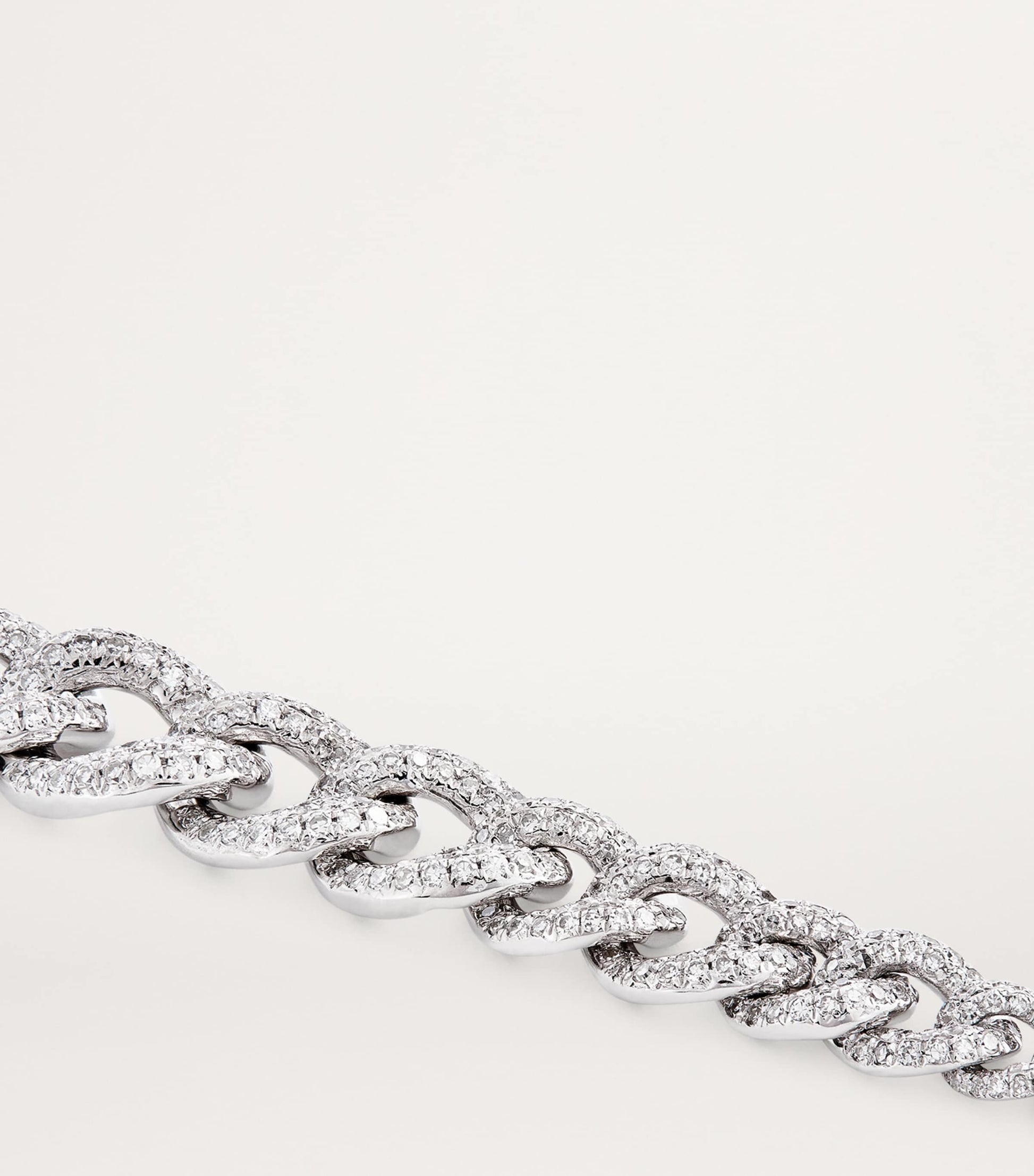 White Gold and Diamond Gradual Pavé Link Bracelet