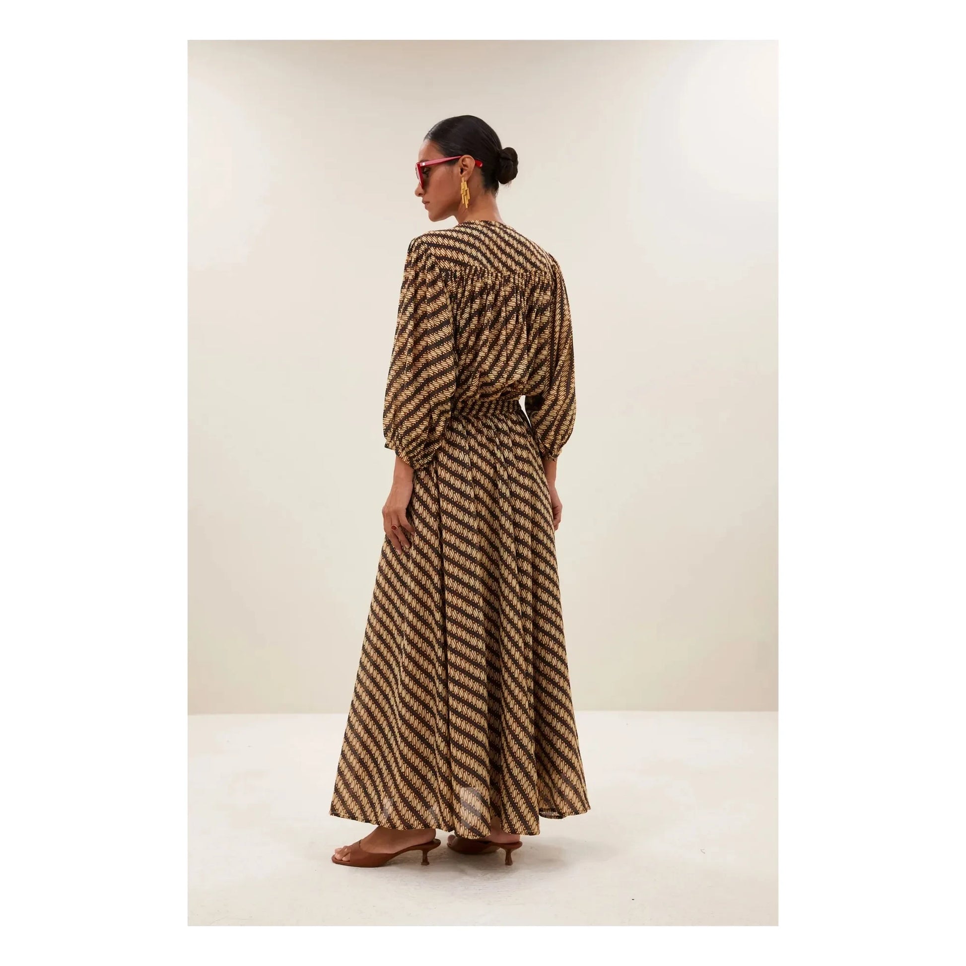 By Bar - Becky organic cotton blouse | Brown