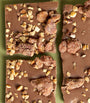 Triple Nut Topped Bar (90g)