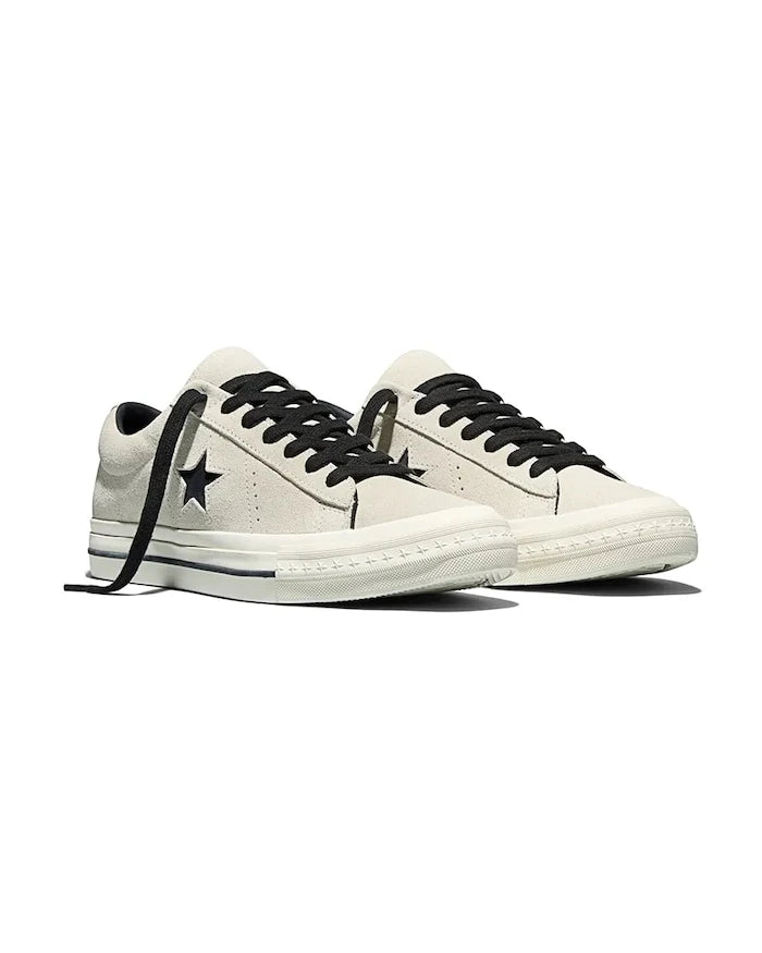 Велурени кецове Converse One Star 95