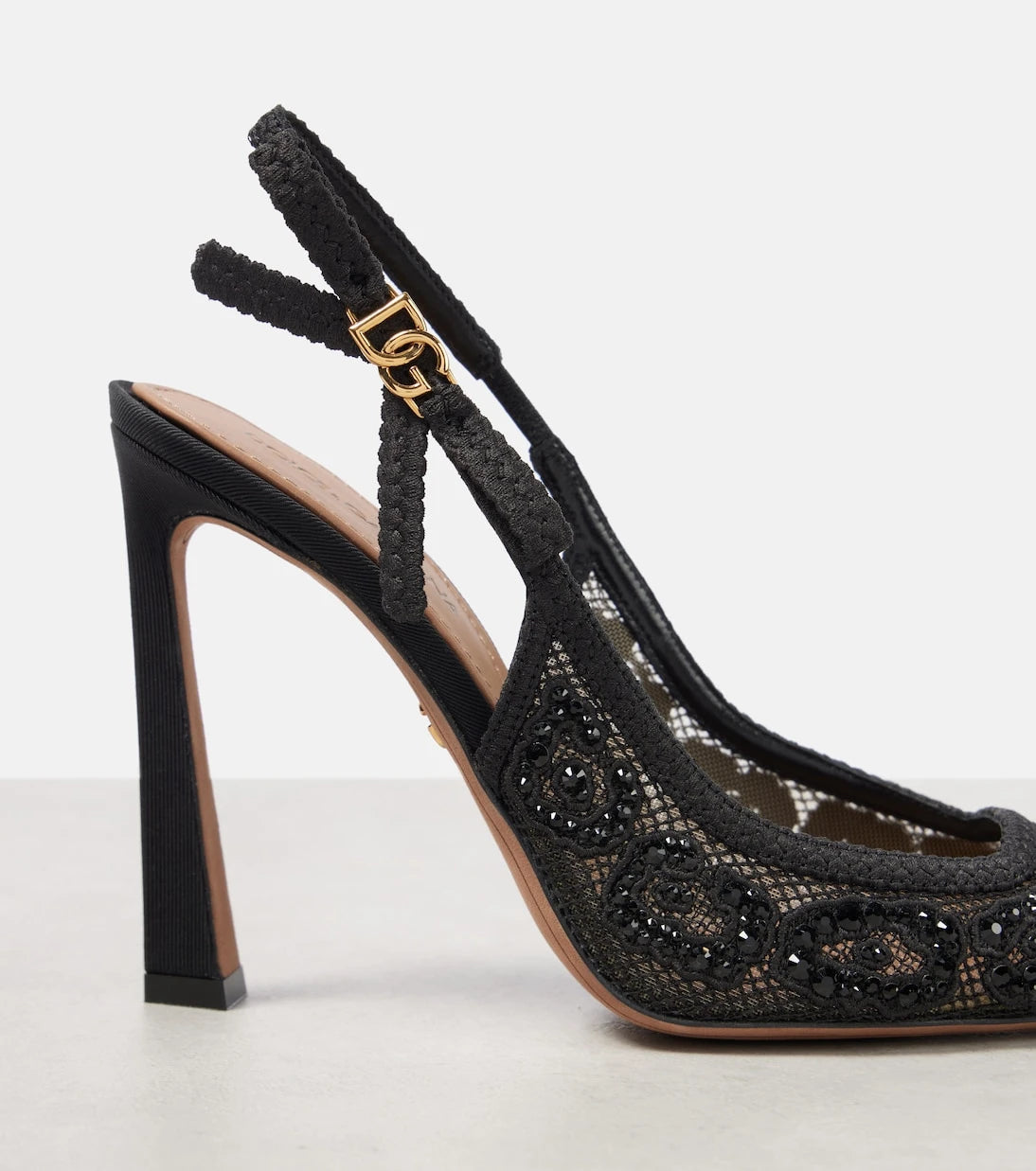 Dolce&Gabbana - حذاء كلاسيكي بكعب عالٍ ومزين DG