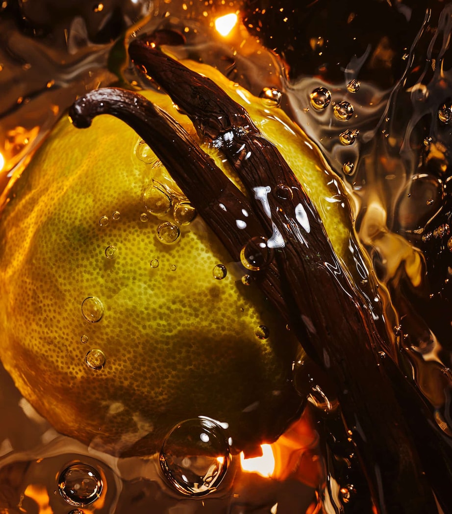 Shalimar Satin Shower Oil (200ml)