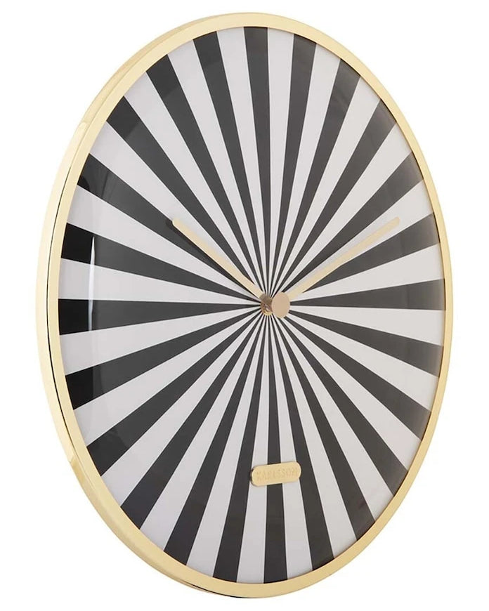 Стенен часовник Karlsson Candy Swirl Dome