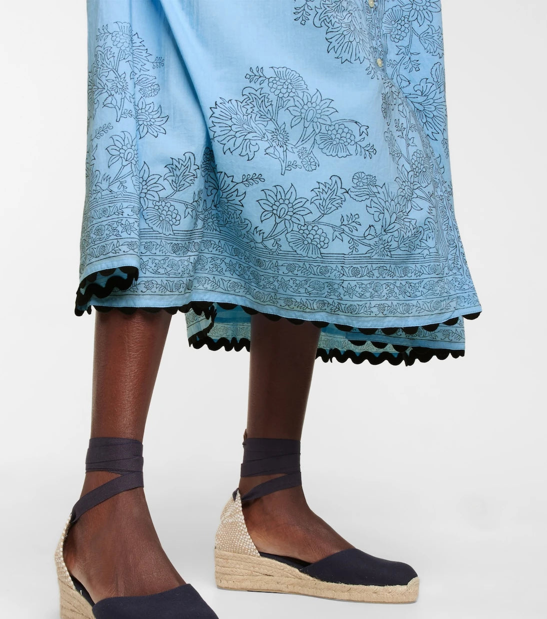 Juliet Dunn - Floral printed cotton midi dress