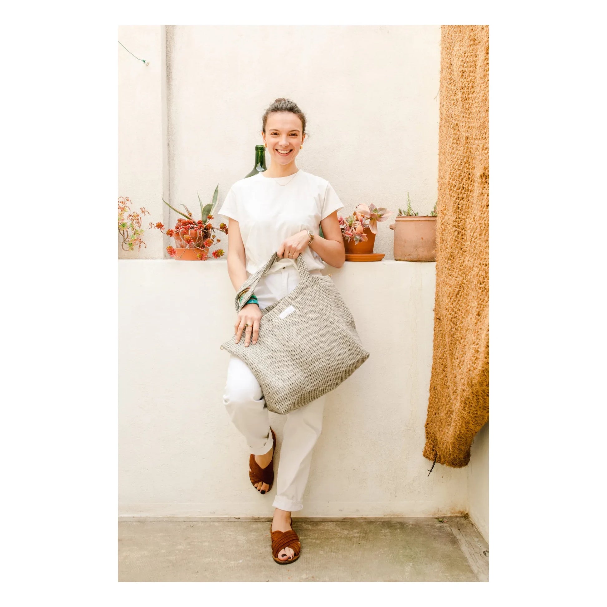 Adorna - Emma Linen tote bag | Dark grey