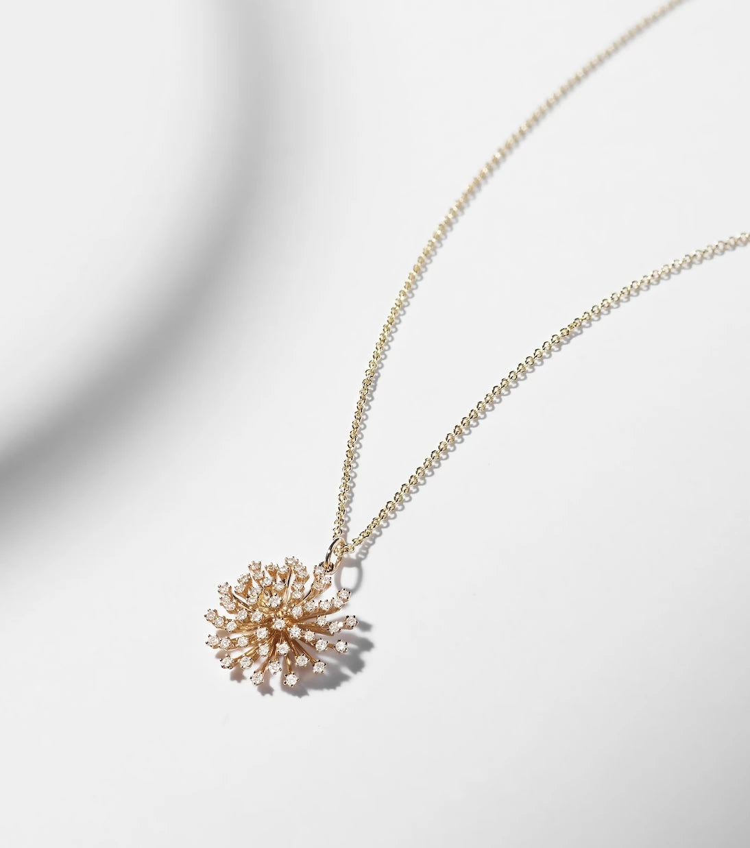 Sydney Evan - 14kt gold charm necklace with diamonds