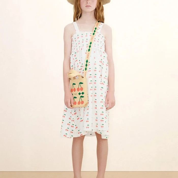 Детска памучна рокля Tinycottons CHERRIES STRAP DRESS