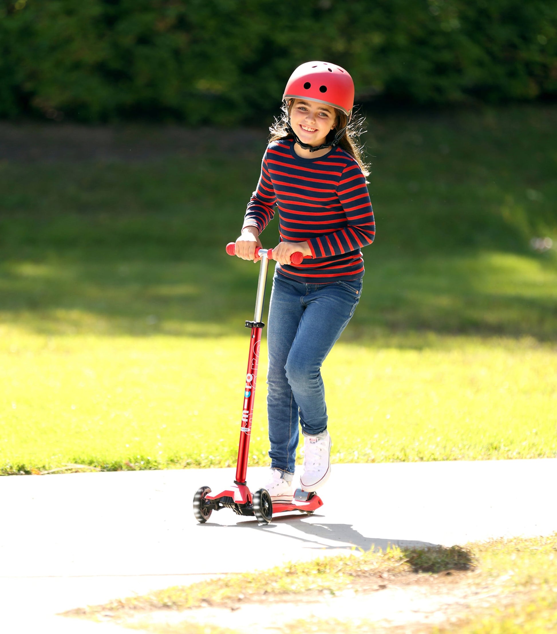 Micro Scooters Led Maxi Deluxe Scooter