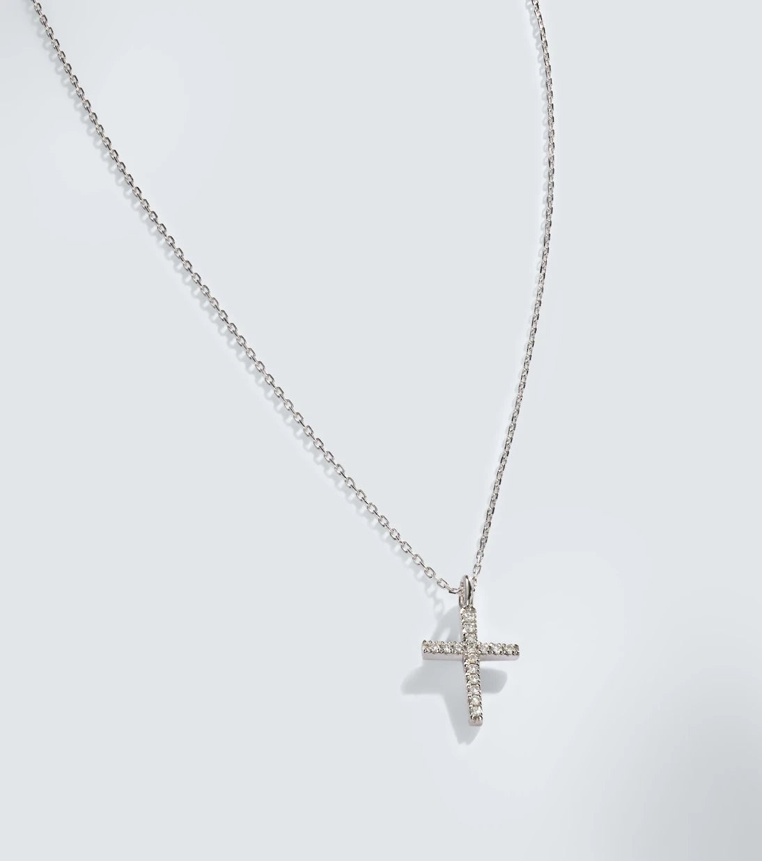 Mateo - 14kt white gold pendant necklace with diamonds