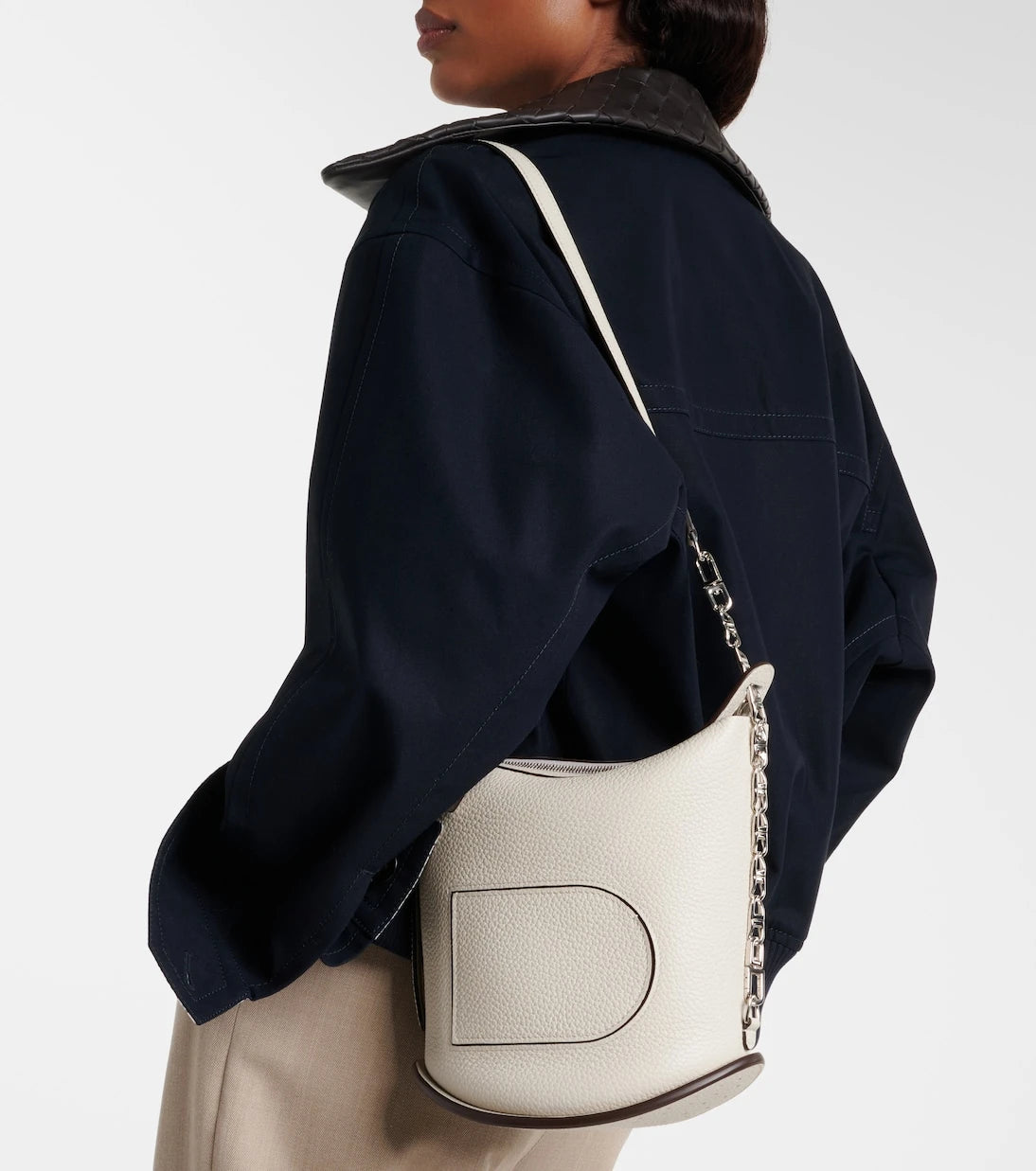 دلفو - حقيبة كتف جلدية Pin Twist Small