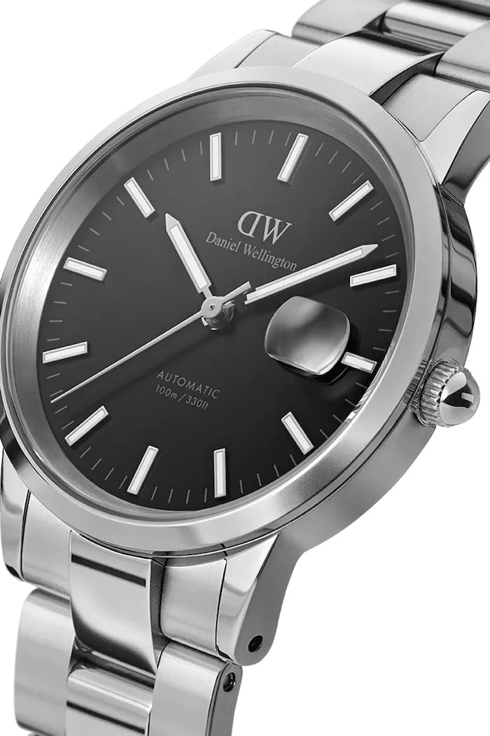 Часовник Daniel Wellington