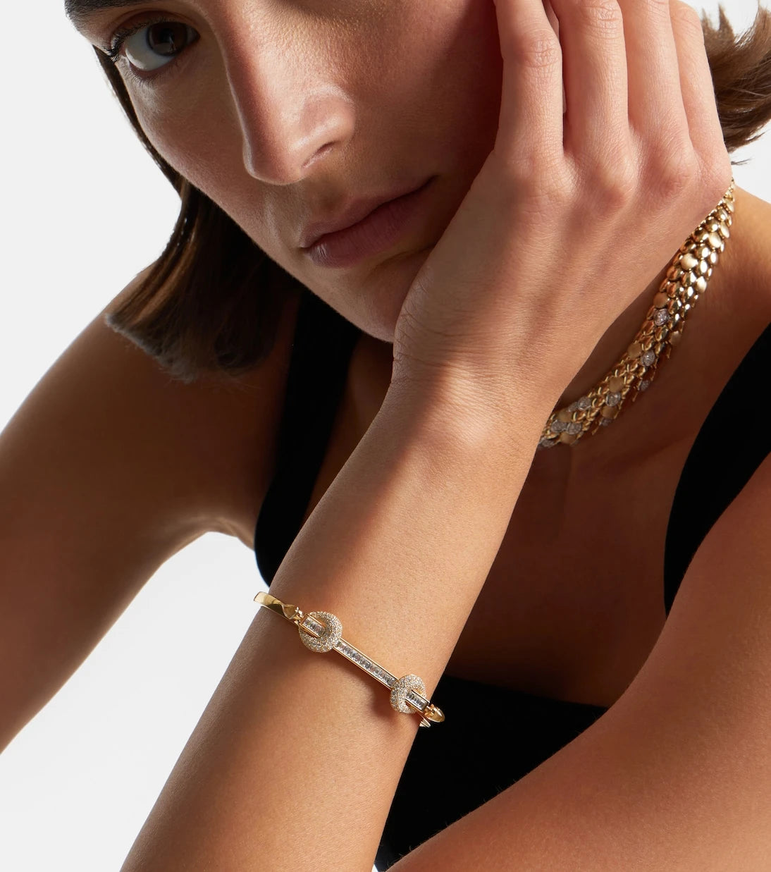 Ananya - Chakra Icon 18kt gold bangle with diamonds and quartz