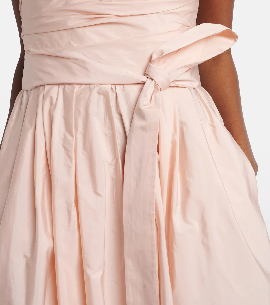 Max Mara - Elegante Quinoa belted gown