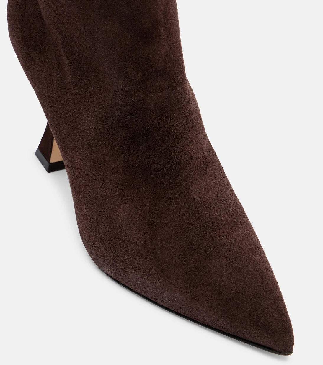 Manolo Blahnik - Miralonepla 90 suede knee-high boots