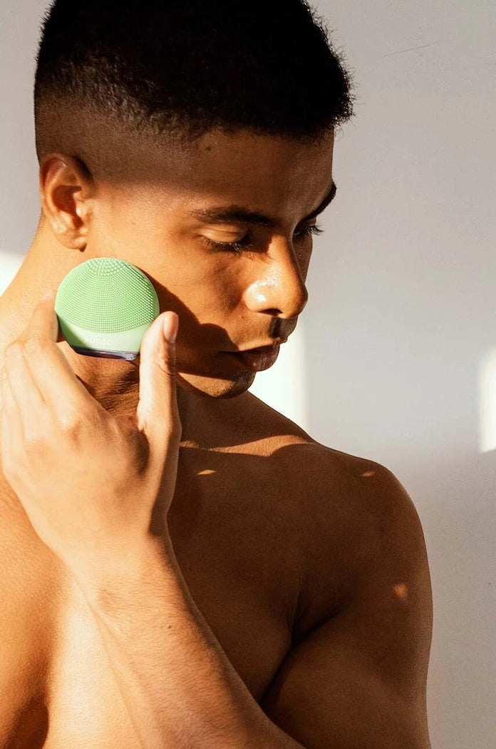 FOREO LUNA™ 4 Go Yüz Masaj ve Temizleme Fırçası