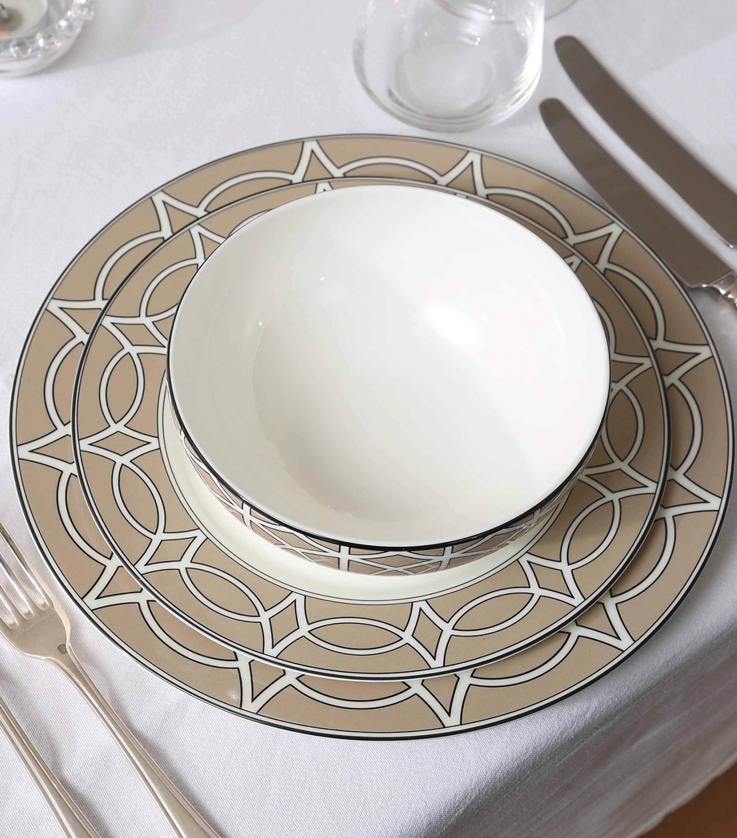 O.W.London Set of 2 Loop Dessert Plates (21cm)