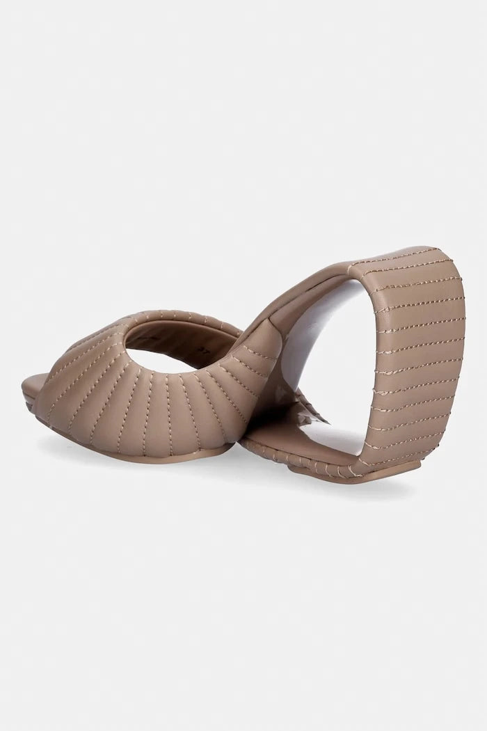 United Nude kadın deri terlikler Mobius Hi