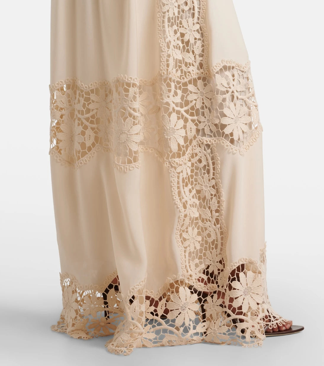 Elie Saab - Georgette and macramé gown