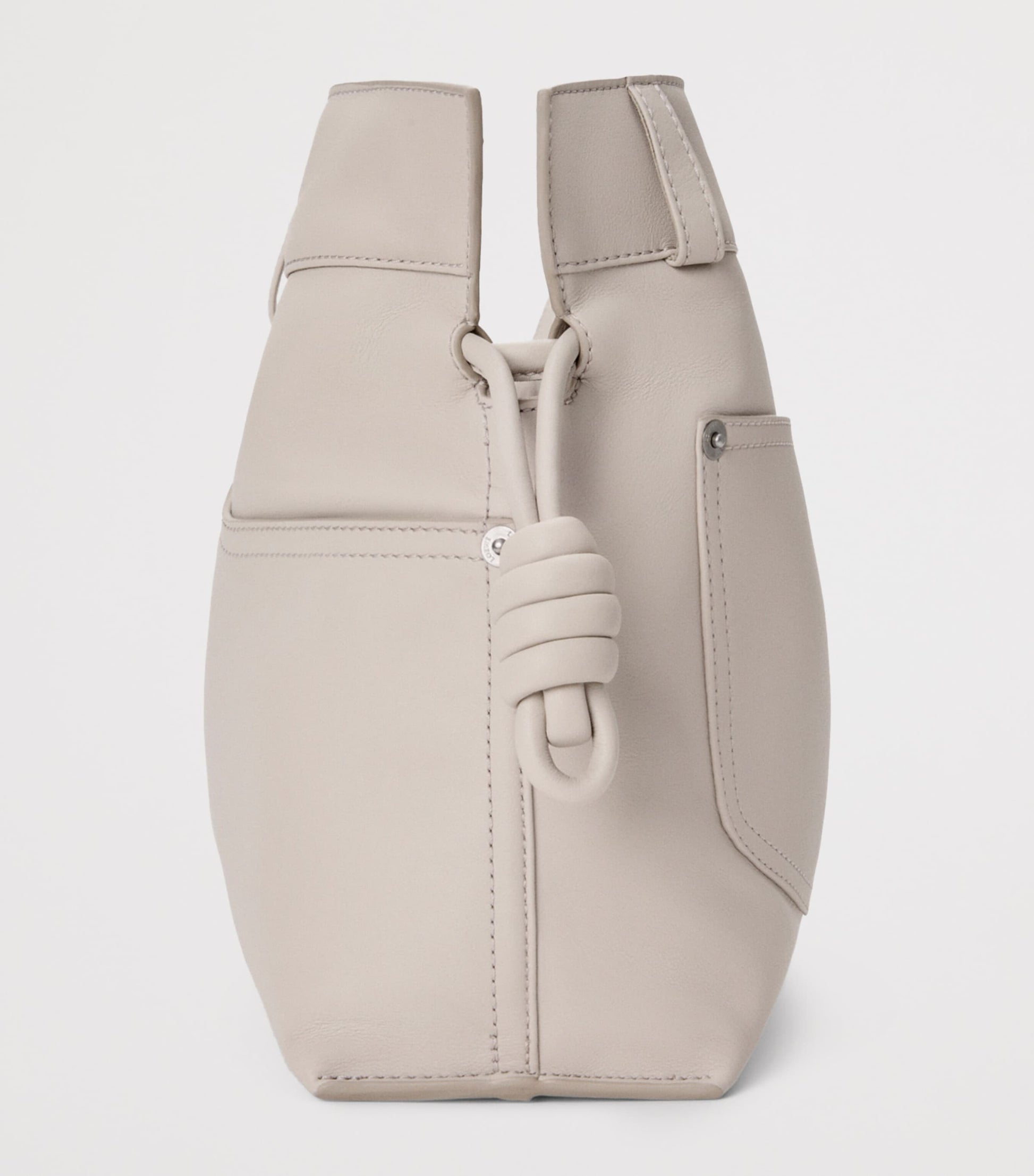 Leather Jean-Detail Flamenco Purse