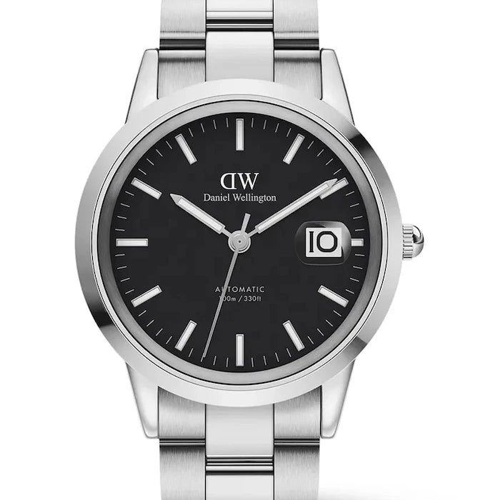 Часовник Daniel Wellington