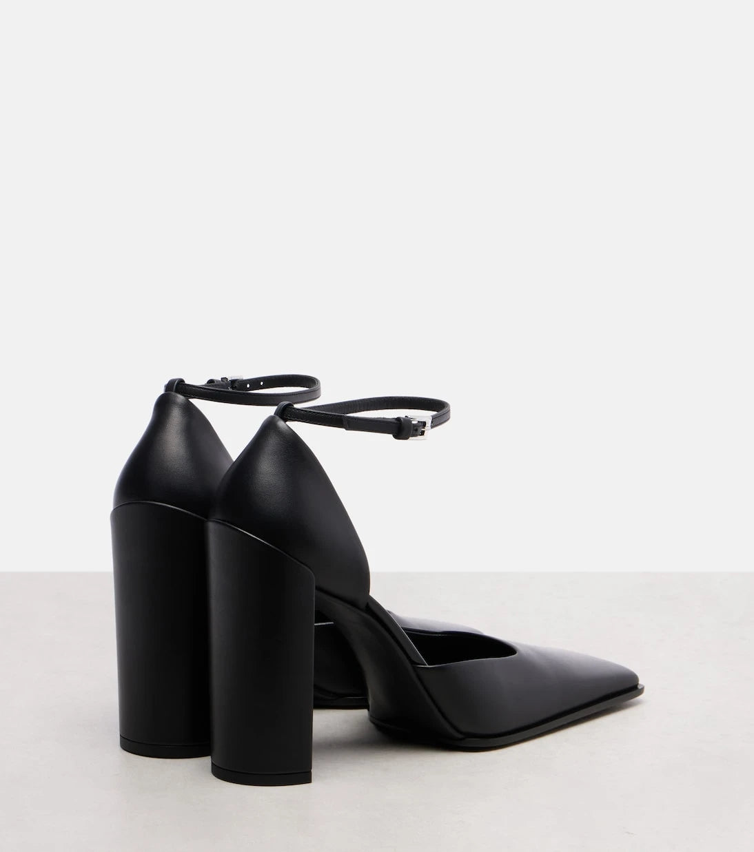 Alaïa - Leather pumps