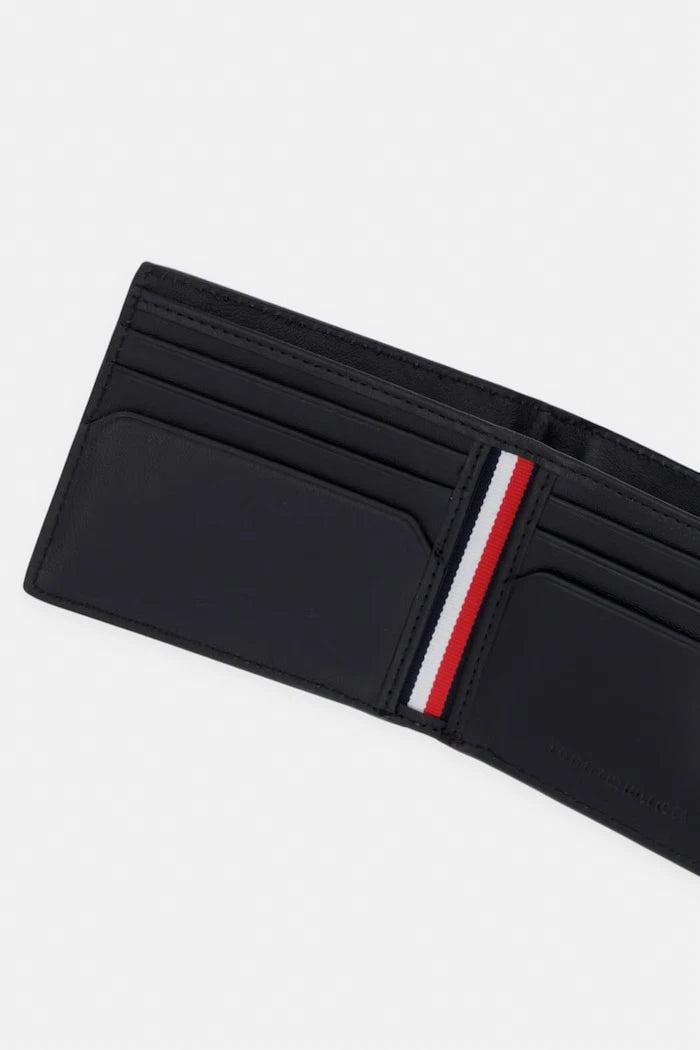 Tommy Hilfiger портфейл мъжки от кожа