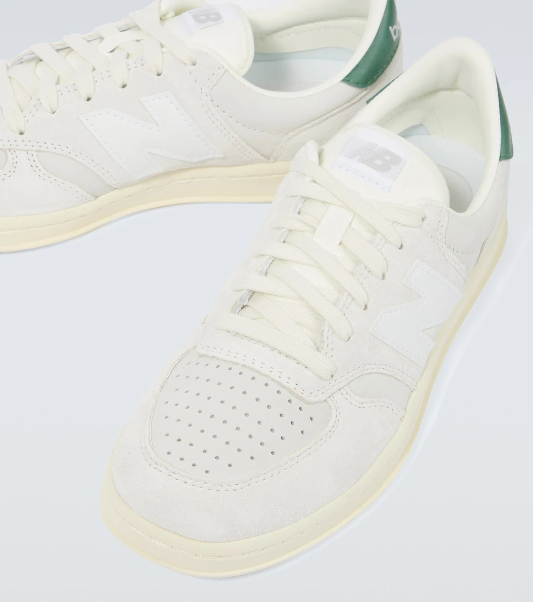 New Balance - T500 suede sneakers