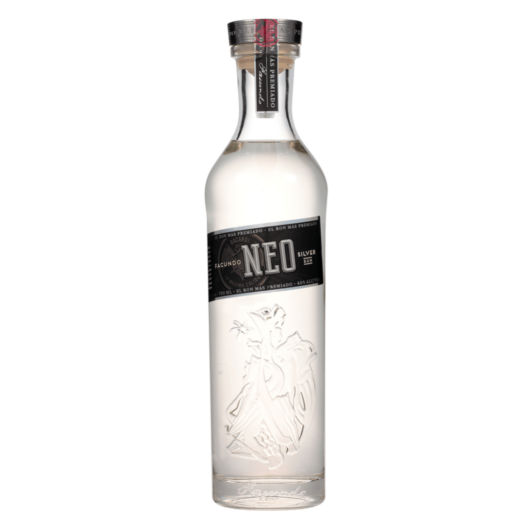 FACUNDO NEO Rum (750mL)