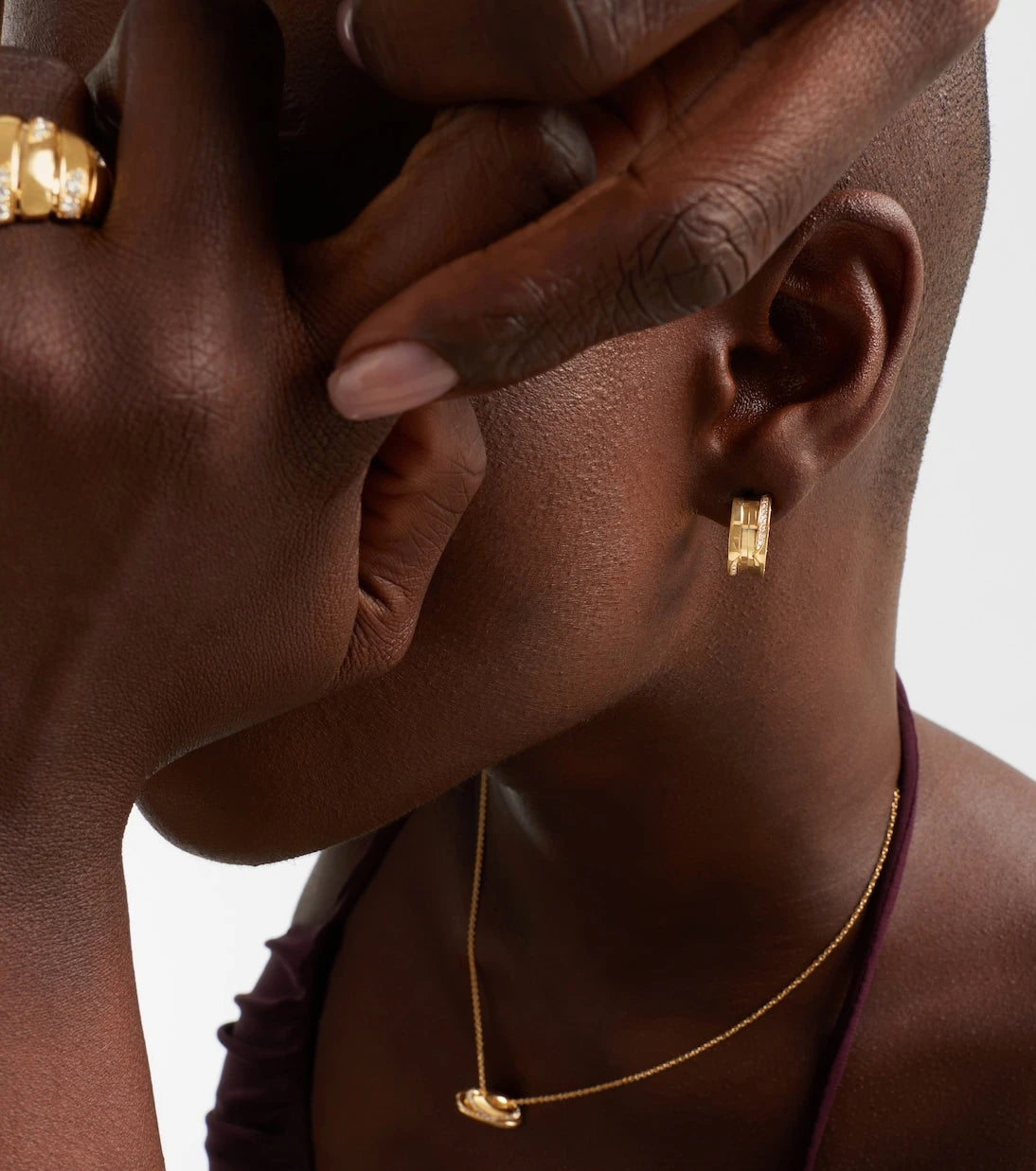 Bvlgari - B.zero1 18kt gold hoop earrings with diamonds