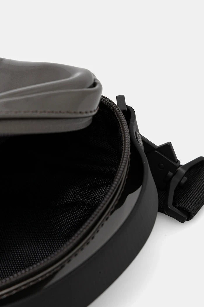 Чанта през рамо Rains 14920 Reporter Box Bag W3