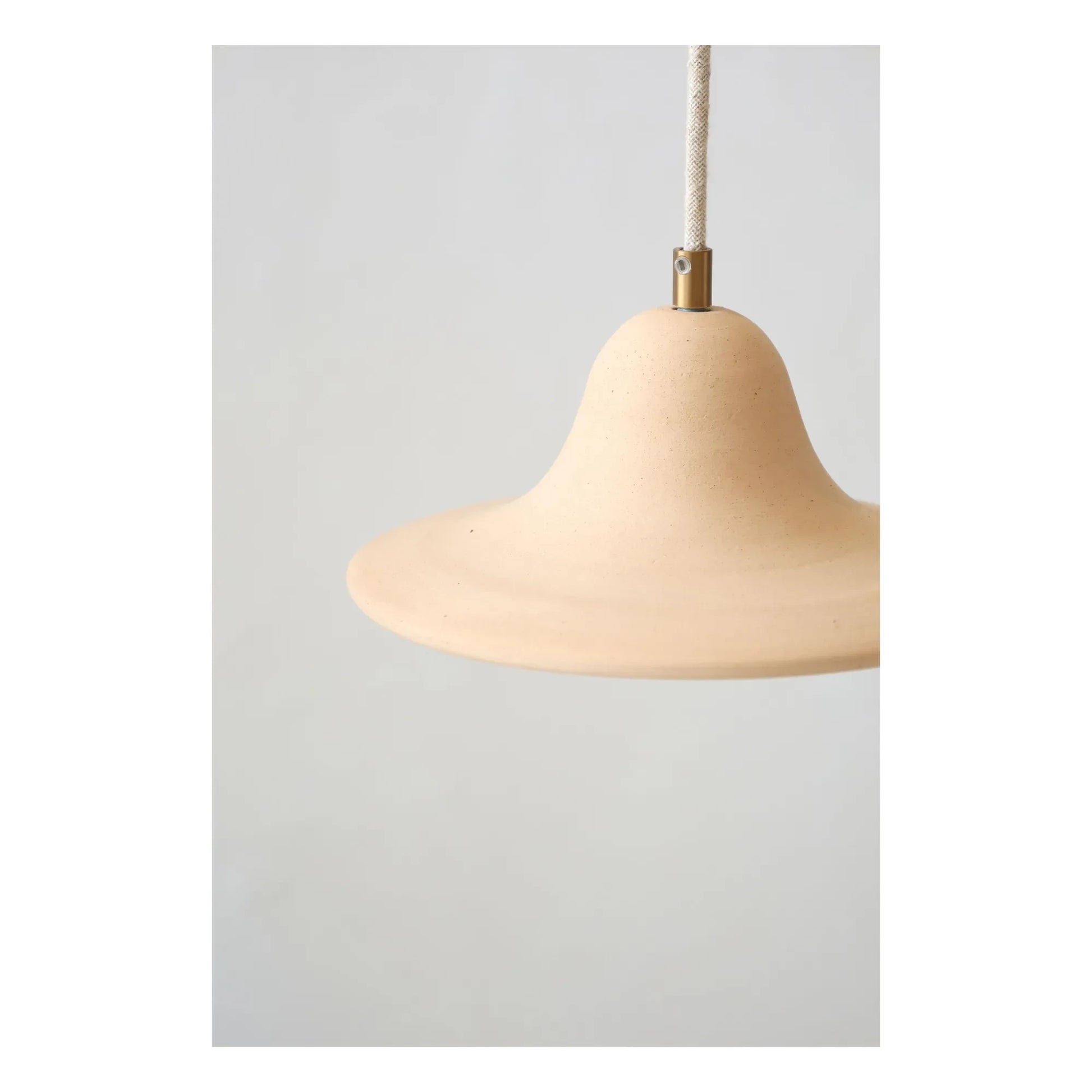 Masamé - Gigaro ceramic suspension lamp | Terracotta